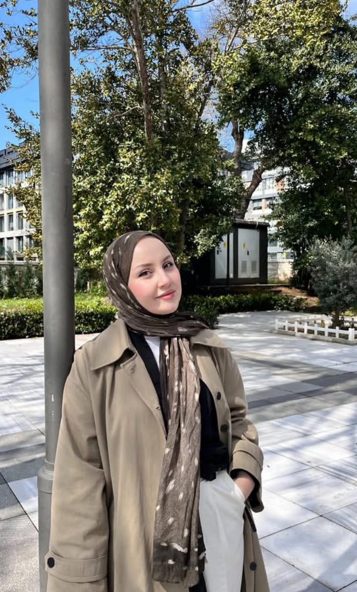 Fatih Saatlik Görüşen Escort Bayan Kübra